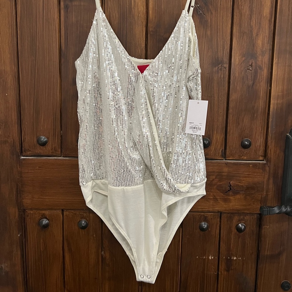 Jennifer Lopez sequence bodysuit